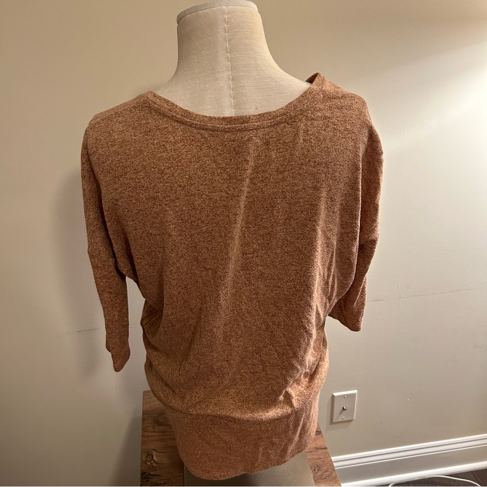 Express sweater - Picture 3 of 3